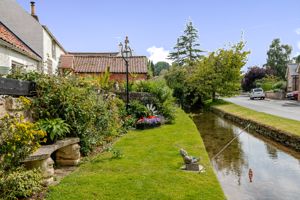 Burngarth- click for photo gallery